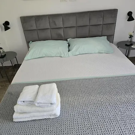 Pink Hub No 2 In The Heart Of Appartement