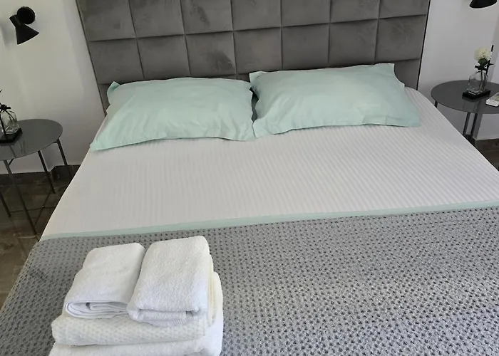 Pink Hub No 2 In The Heart Of Appartamento